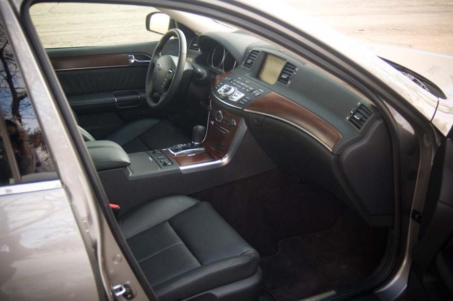  Infiniti M35 2009 года  (фото 33 из 42)